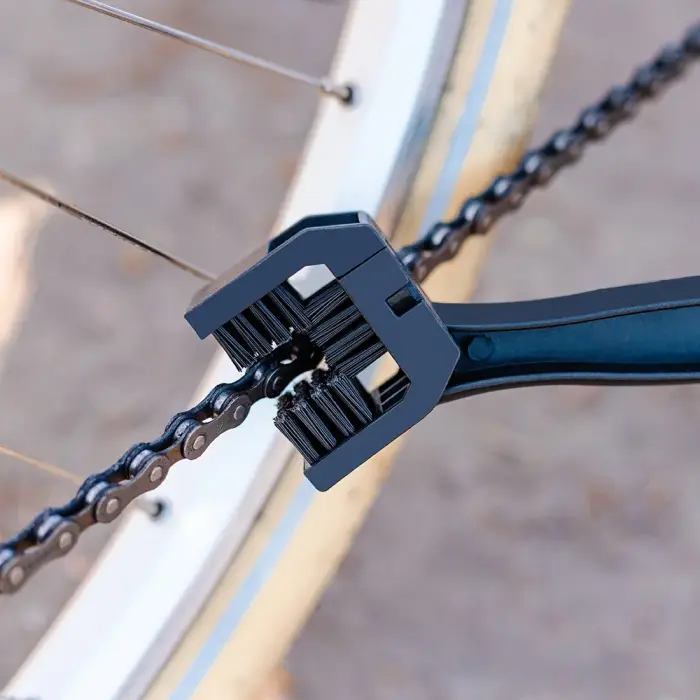 Bike chain cleaner brush Forever Outdoor black Foto 3