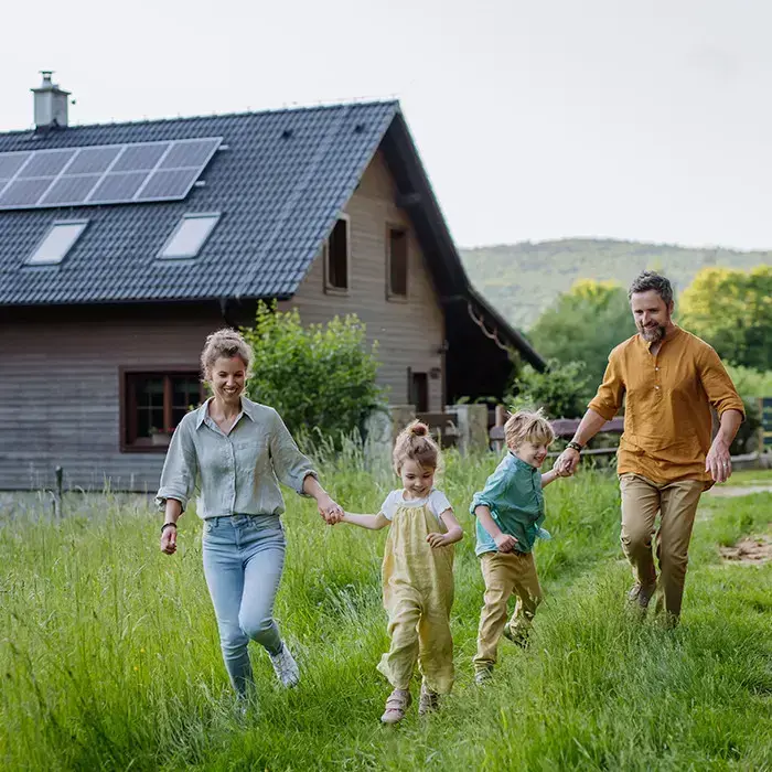 Qoltec Hybrid Solar Inverter Off-Grid  3500W | 100A | 24V| MPPT | Sinus | Wi-Fi optional | Power factor 1.0  Фото 5