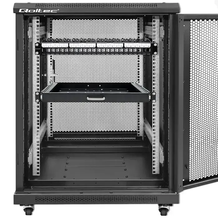 Qoltec Solid steel patch panel for 19'' rack | 24 ports | 1U | UTP | Black Foto 2