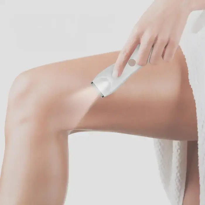 MAXGROOM M-9082 2-in-1 Women's Body and Face Trimmer - White Фото 7