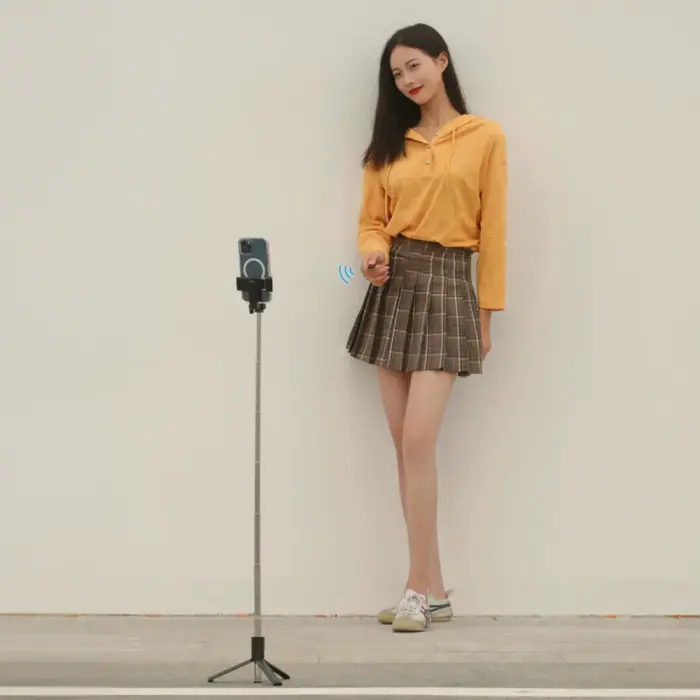 Selfie stick WHS1Y telescopic tripod 1m with phone holder - black Foto 7