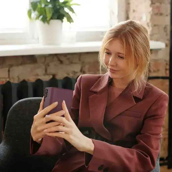 TECH-PROTECT WALLET GALAXY A27 5G MULBERRY Foto 8