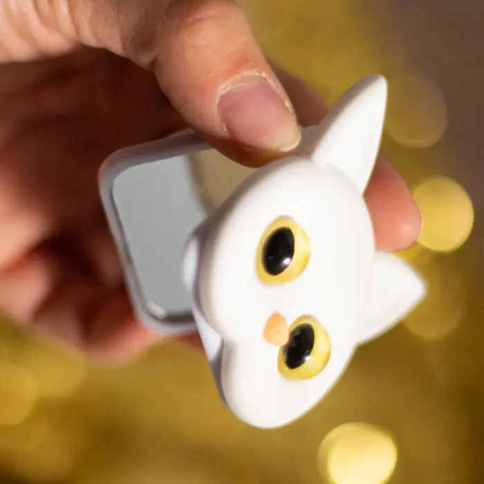 Cat Holder white Photo 9