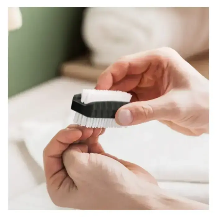 Double-sided nail brush Photo 2