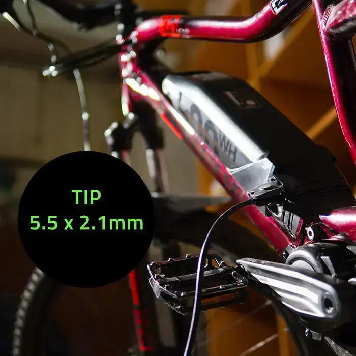 Qoltec Fast Charger for e-bike, electric scooter 36V | 42V | 2A | 5.5*2.1 | water resistant + power cable Foto 6