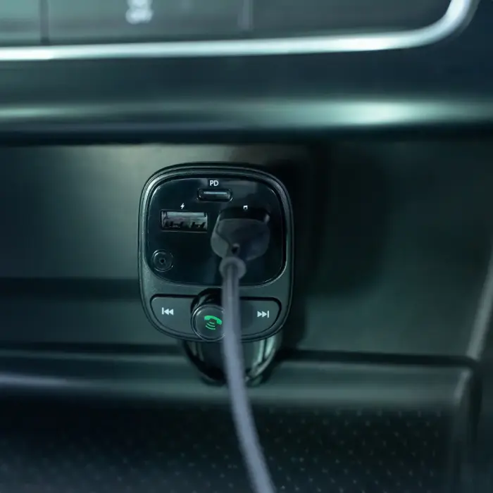 Forever FM transmitter Bluetooth TR-370 black Фото 4