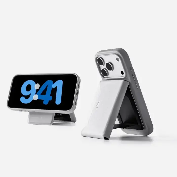 Moft Agile Travel MagSafe Magnetic Wallet for Tripod in misty cove Photo 5