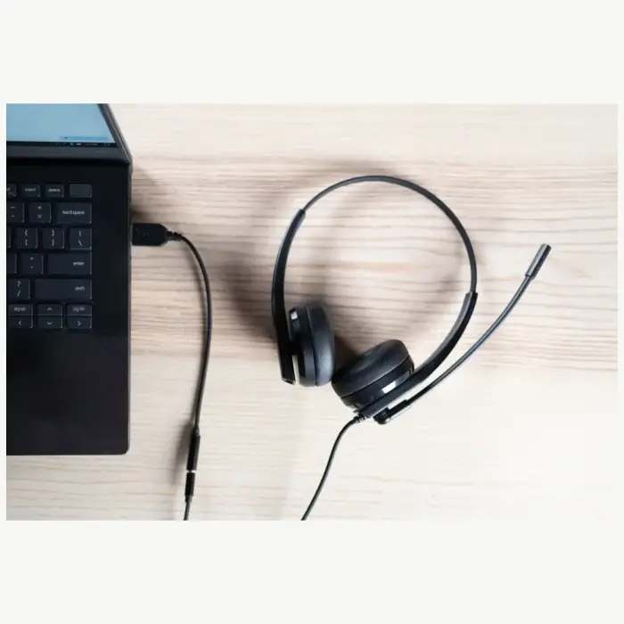 Creative HS-230 Wired Headphones with USB Microphone Black Photo 5