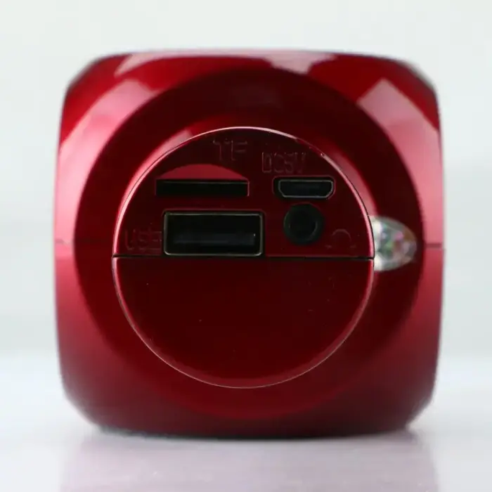 Goodbuy LED 360 караоке микрофон с динамиком bluetooth | 5 Вт | aux | голосовой модулятор | USB | Micro SD красный Фото 4