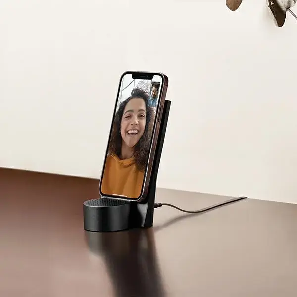 Lexon City Energy Pro 10W Wireless Charger with Bluetooth Speaker black LD145N Foto 6