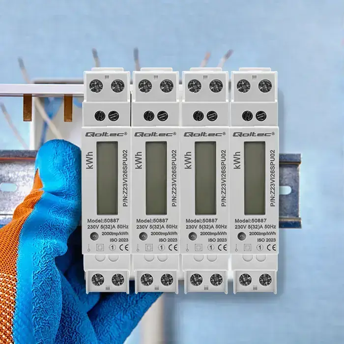 Qoltec Single-phase electronic energy meter | DIN rail | 230V | LCD | 1P | Slim Photo 2