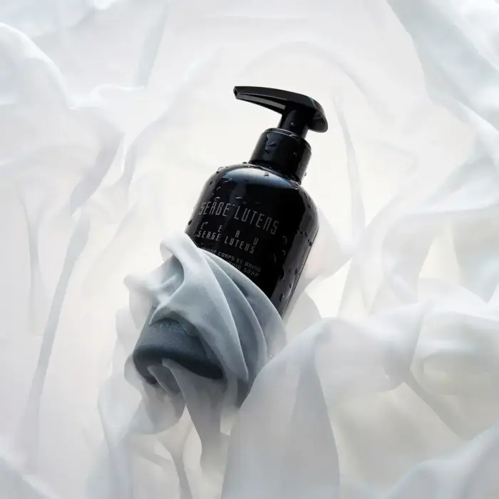 Serge Lutens L'eau Serge Lutens Hand and Body Cleansing Gel 240ml Photo 2