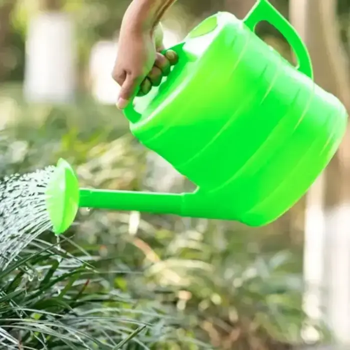 Garden plastic watering can 10 L RC-K-1600 green Photo 3
