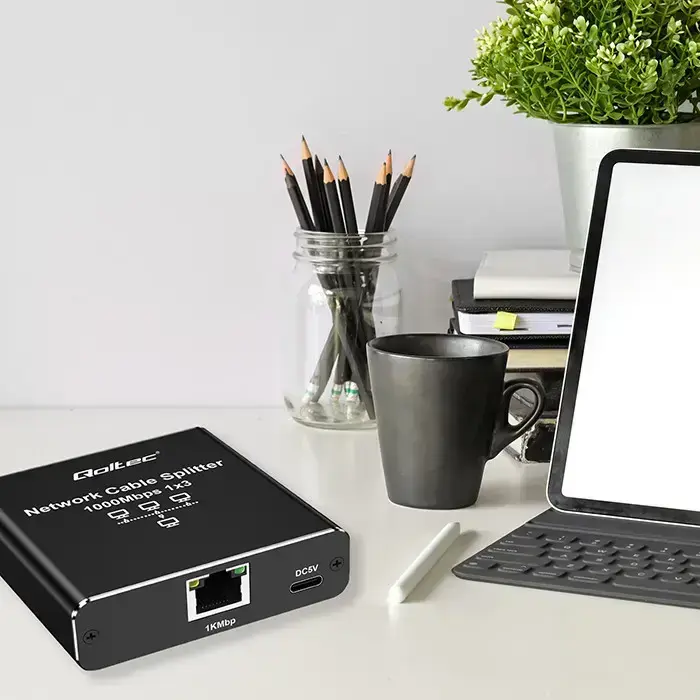 Qoltec Splitter Ethernet mini SWITCH 1x3 RJ45 | 1000Mb/s | USB-C | Aluminium Foto 12