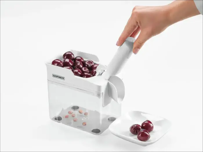 LEIFHEIT Cherry Pit Remover Cherrymat 3.0 Photo 4