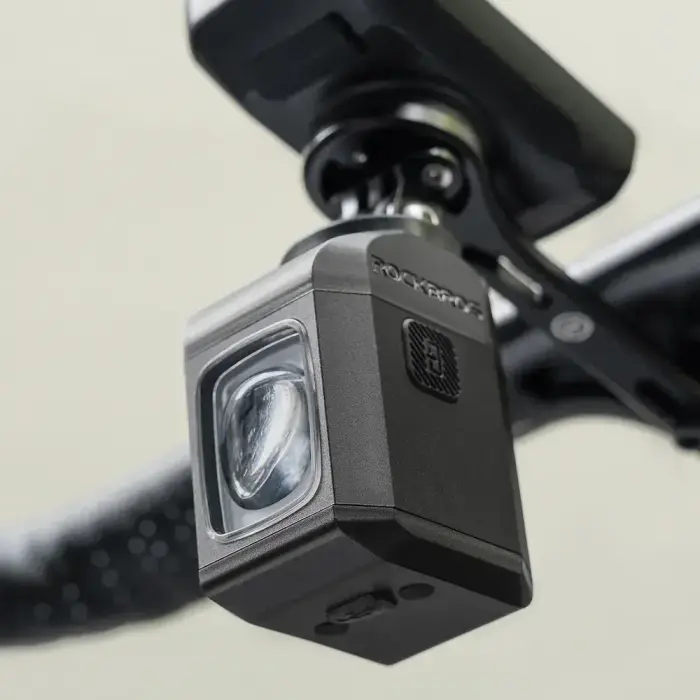 Rockbros M8 1600lm front bike light with remote control 10m rechargeable 4000 mAh - black Foto 7